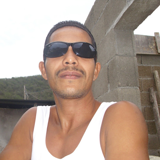 Jesus Medina Photo 34