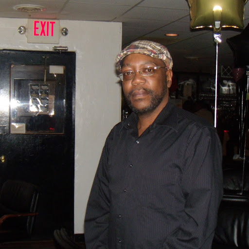 Mark Reese Photo 24