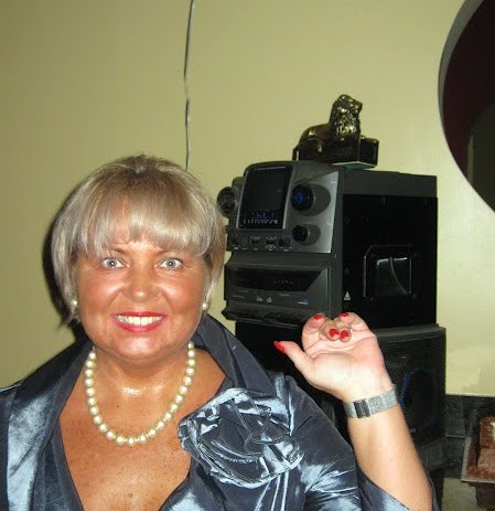 Barbara Sterling Photo 5