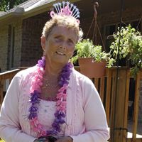 Harriet Robertson Photo 5