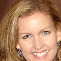 Lisa Burt Photo 34