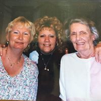 Ellen Morris Photo 22