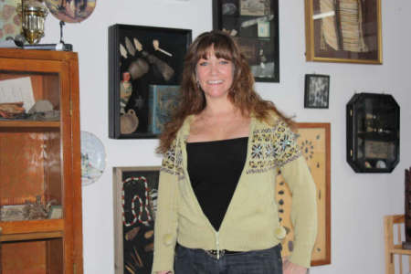 Dawn Henry Photo 26