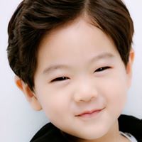 Jeong Hwang Photo 21