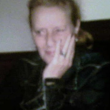Angela Fraley Photo 24