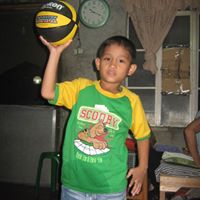Daniel Velasco Photo 17