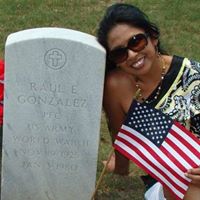 Elizabeth Gomez Photo 41