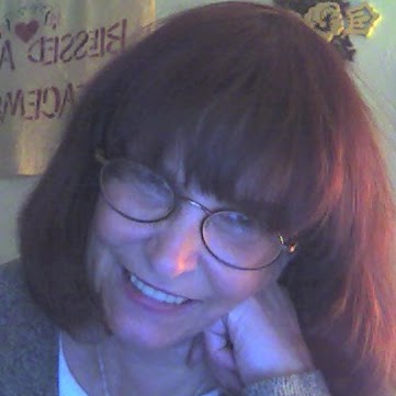 Victoria Miles Photo 31