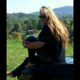 Suzanne Allen Photo 27