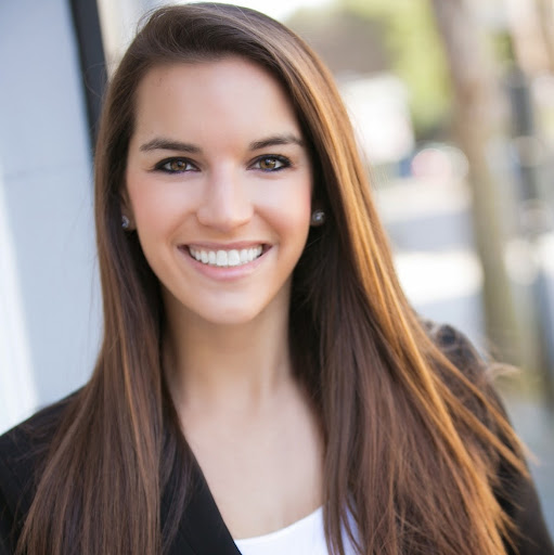 Caroline Perkins Photo 36