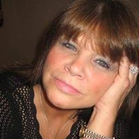 Linda Raymond Photo 5