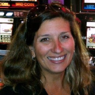 Debbie Roark Photo 28