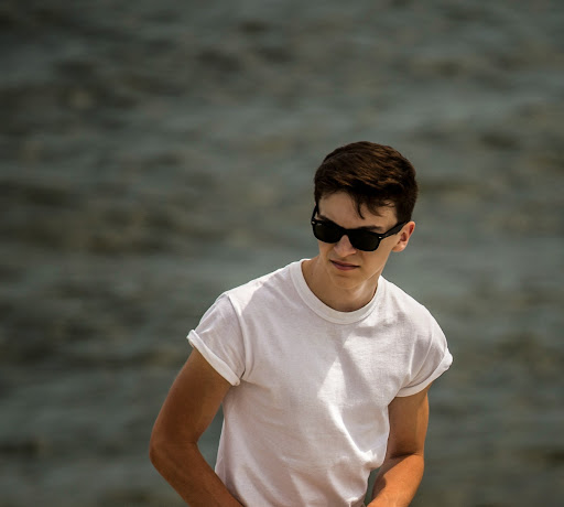 George Price Photo 44