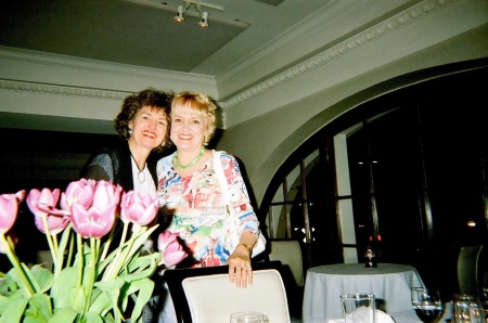 Anne Wade Photo 15