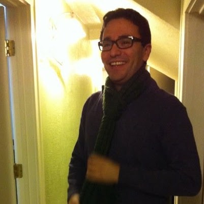 Richard Santos Photo 34