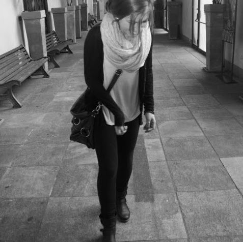 Victoria Kern Photo 7