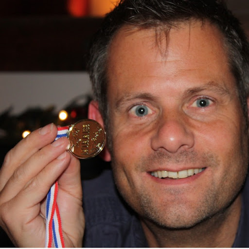 Christopher Button Photo 9