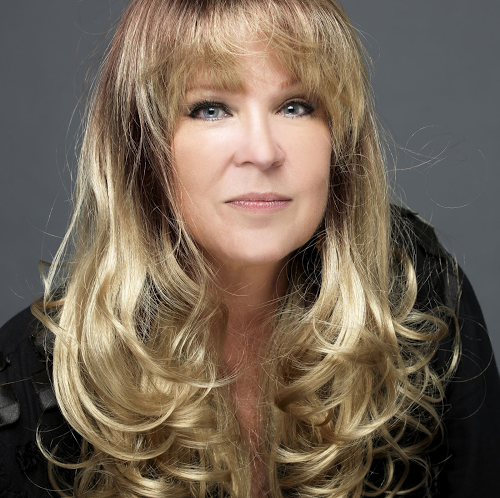 Vivian Moore Photo 32