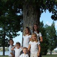 Teresa Lively Photo 6
