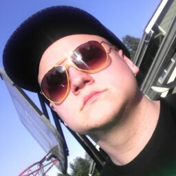Luke Higgins Photo 11