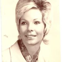 Linda Stephens Photo 23