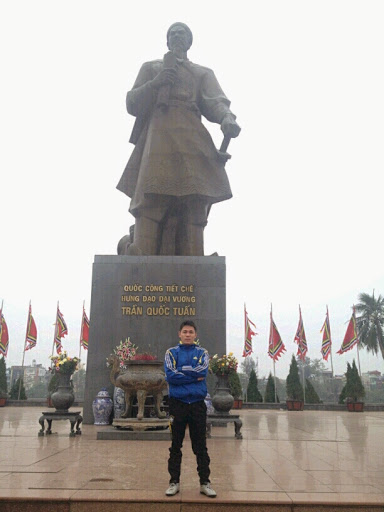 Thoai Trinh Photo 1