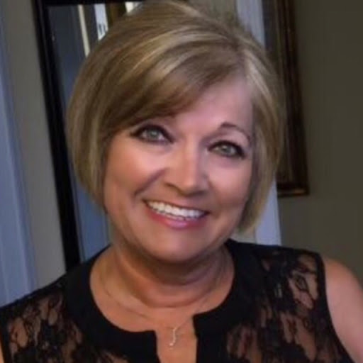 Debra Golden Photo 10