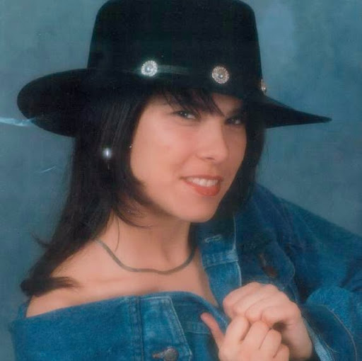 Fay Kiaurakis Photo 3