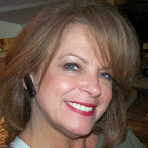 Sandy Glover Photo 25