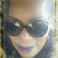Yvette Jones Photo 24