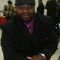 Richard Sanders Photo 39