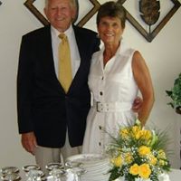 Joy Garrett Photo 14
