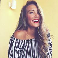 Sarah Singleton Photo 19