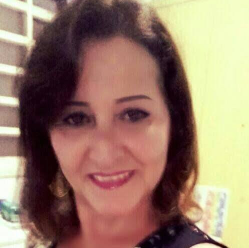 Marcia Souza Photo 37