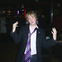 Harry Todd Photo 12