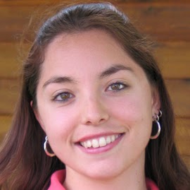 Anna Gonzales Photo 19