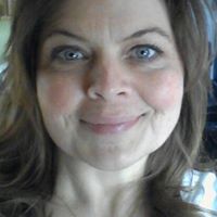 Carrie Hart Photo 30