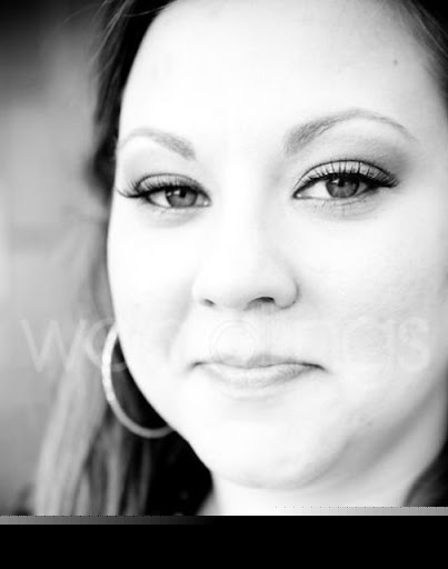 Stephanie Sweeney Photo 21