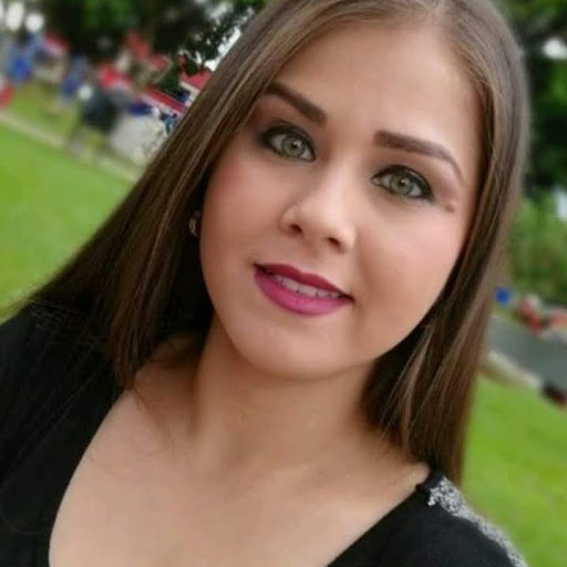 Shirley Rojas Photo 7