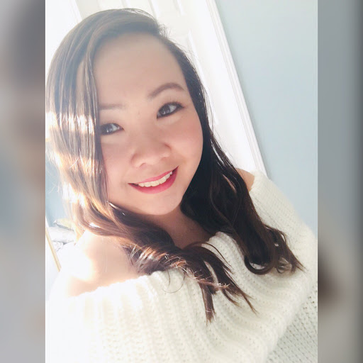 Elizabeth Lee Photo 27