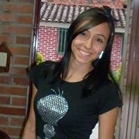 Jessica Quintero Photo 18