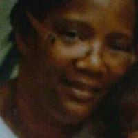 Evelyn Lawrence Photo 16