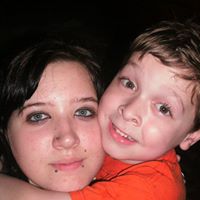 Paula Schaeffer Photo 23