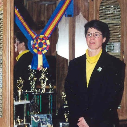 Denise Mills Photo 24