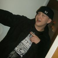 Richard Gee Photo 35