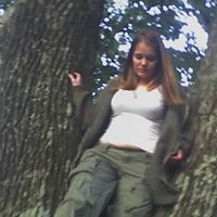 Elizabeth Cochran Photo 19
