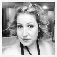 Emily Delong Photo 14