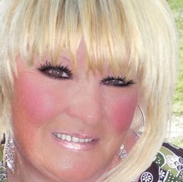 Linda Fletcher Photo 34