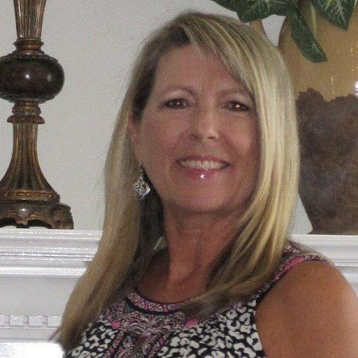 Linda Ward Photo 31