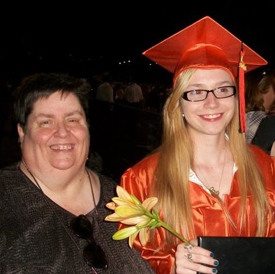 Linda Walker Photo 5